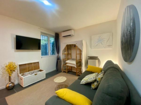Joli studio bas de Mougins